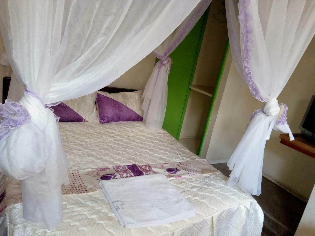 Nanyuki Ibis Hotel Extérieur photo
