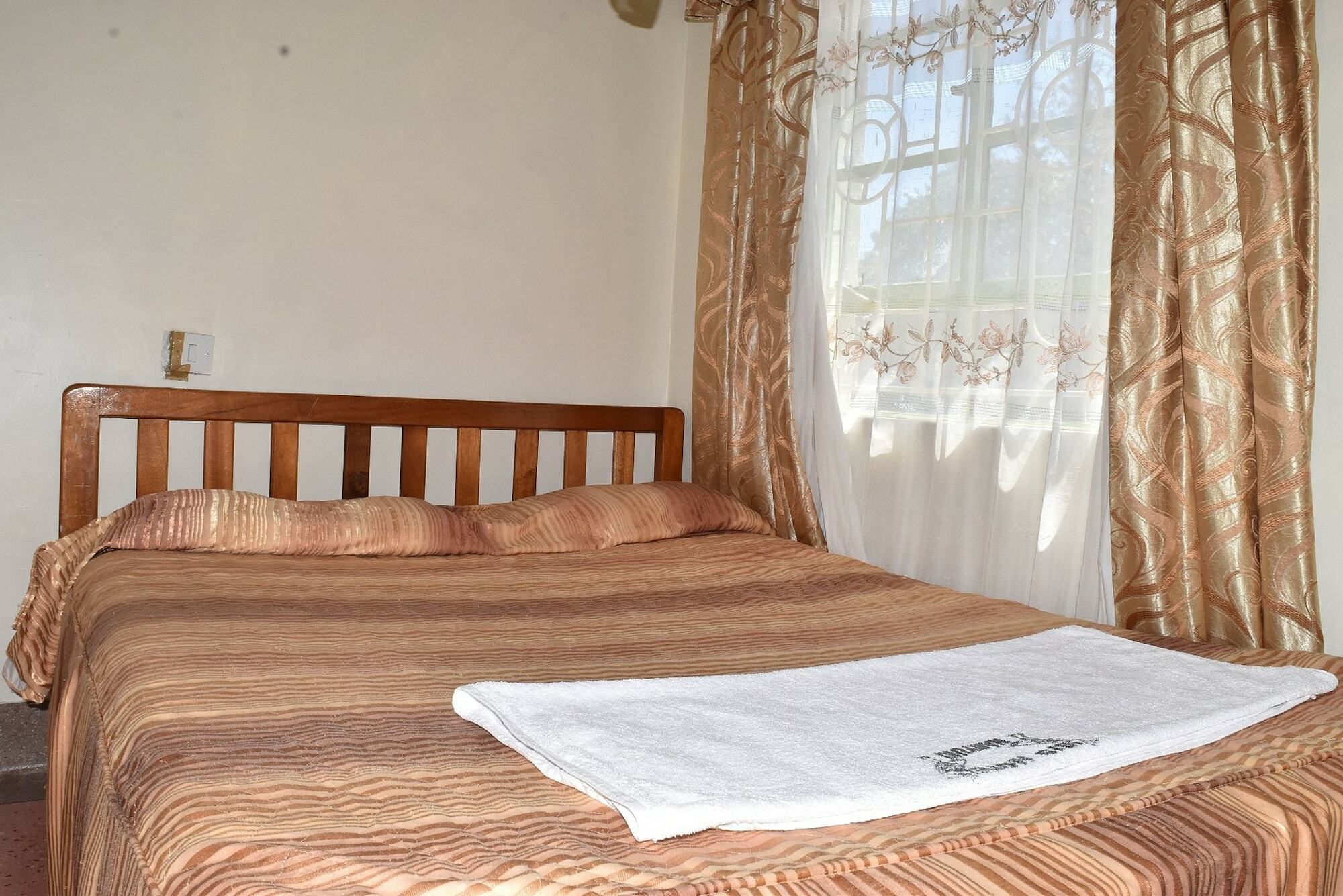Nanyuki Ibis Hotel Extérieur photo